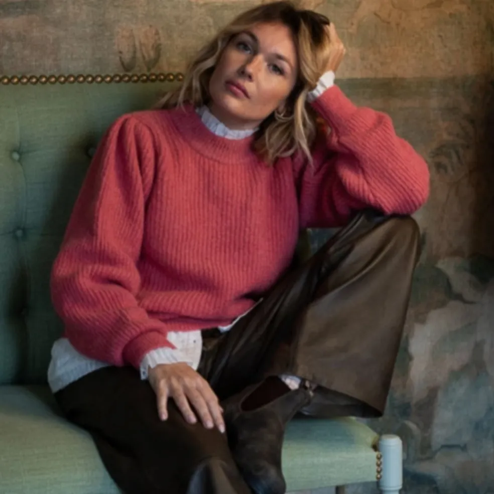 pull_honorine_bubble_gum__0.webp Pull Honorine Bubble Gum - Marlot Paris