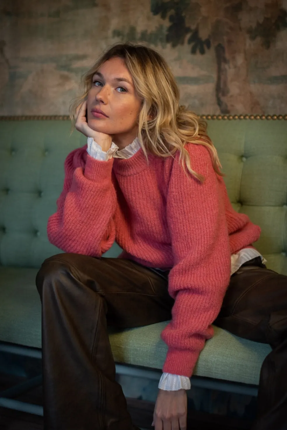 pull_honorine_bubble_gum__1.webp Pull Honorine Bubble Gum - Marlot Paris