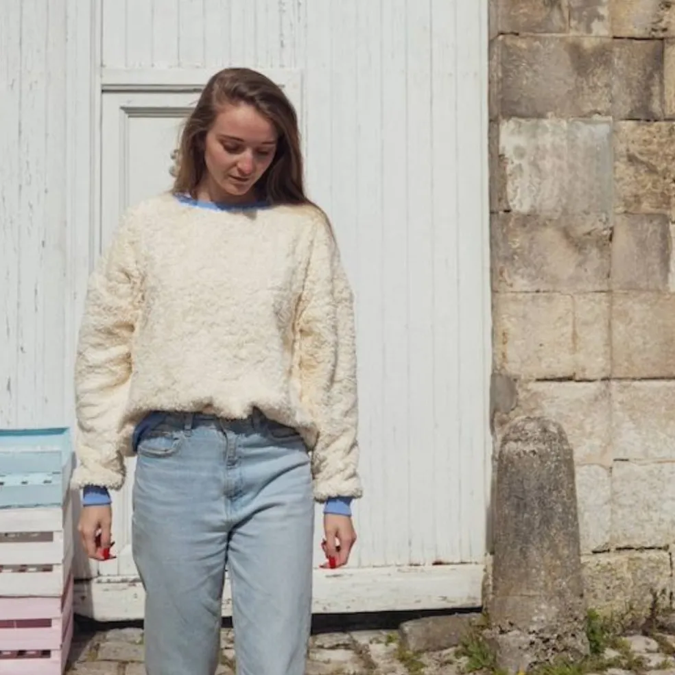 sweat_moumoute__ayuna_0.webp Sweat Moumoute - Ayuna